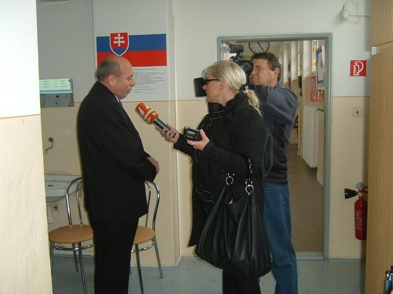 DSCF0016.JPG - Na slovíčko, pán starosta.